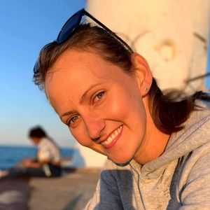 Meet your Posher, Ewa